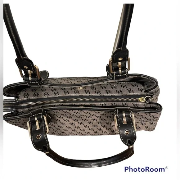 Black and gray Dooney&Bourke purse/bag - Picture 4 of 7